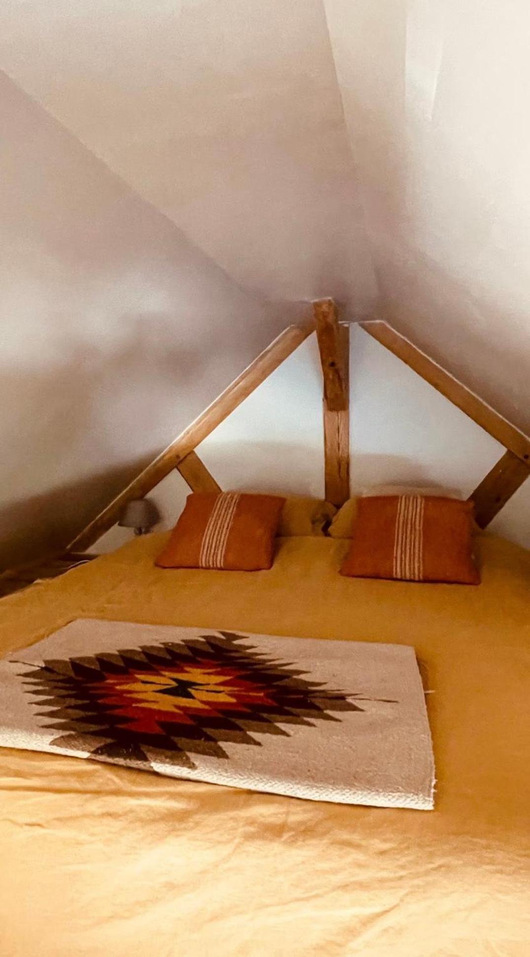 Cottage Normand Avec Sa Grande Piscine Chauffee Toute L Annee Sur Parc Arbore Et Clos En Plein Coeur De La Campagne Adapte Aux Kids Et Dog Friendly Saint-Antonin-de-Sommaire 外观 照片